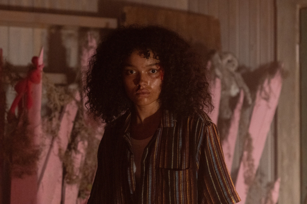 Сказки для взрослых и тревожных: подборка лучших хорроров, основанных на городских легендах Сказки для взрослых и тревожных: подборка лучших хорроров, основанных на городских легендах