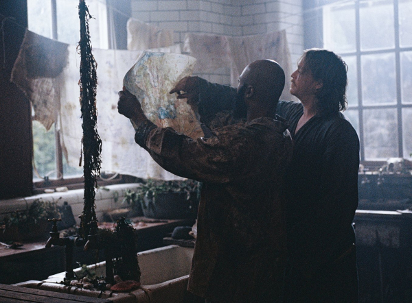 Наступление плоской земли: «Жатва» — ужас «приватизации» в средневековый Шотландии Наступление плоской земли: «Жатва» — ужас «приватизации» в средневековый Шотландии