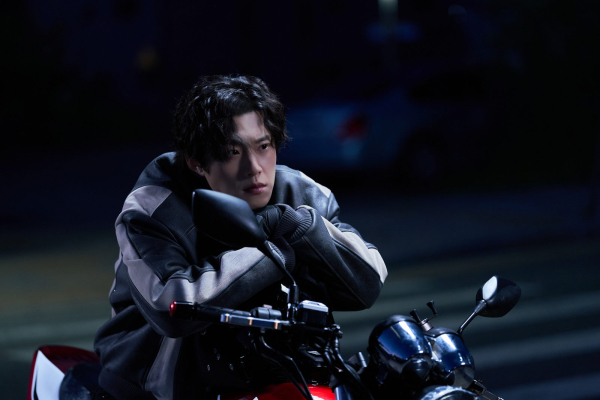 Правда глаз колет: «Старуха с ножом» — корейский триллер с необычной героиней Правда глаз колет: «Старуха с ножом» — корейский триллер с необычной героиней